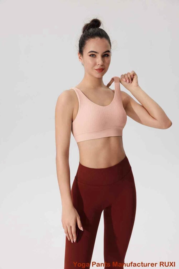 спорттук кесилген костюмдар RUXI